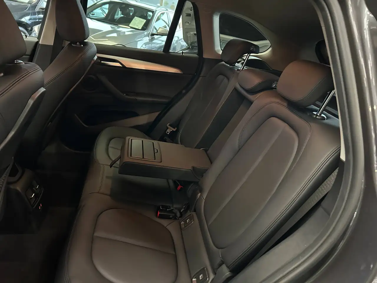 BMW X1 - 8
