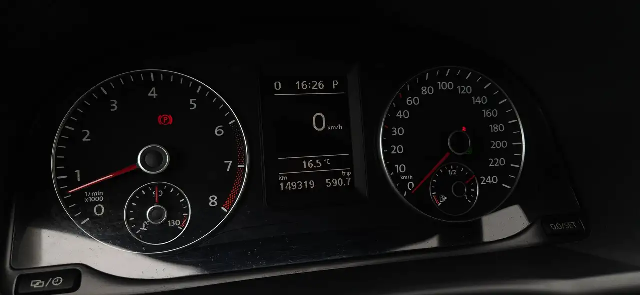 Volkswagen Touran - 9