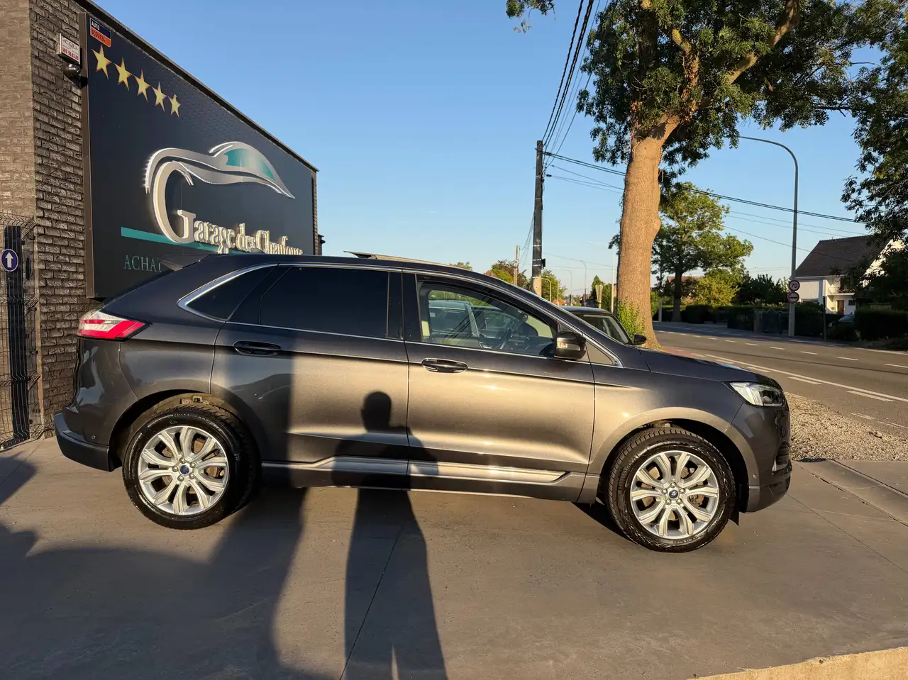 Ford Edge - 2