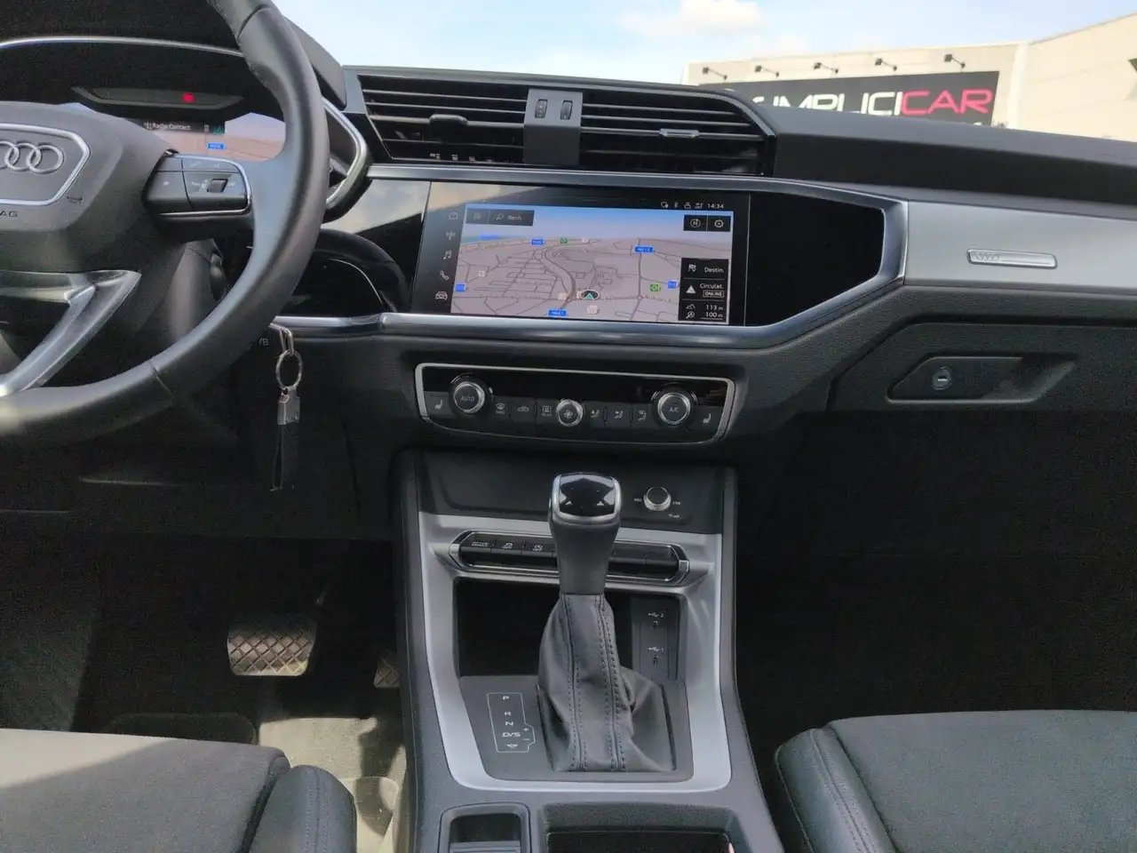 Audi Q3 - 12