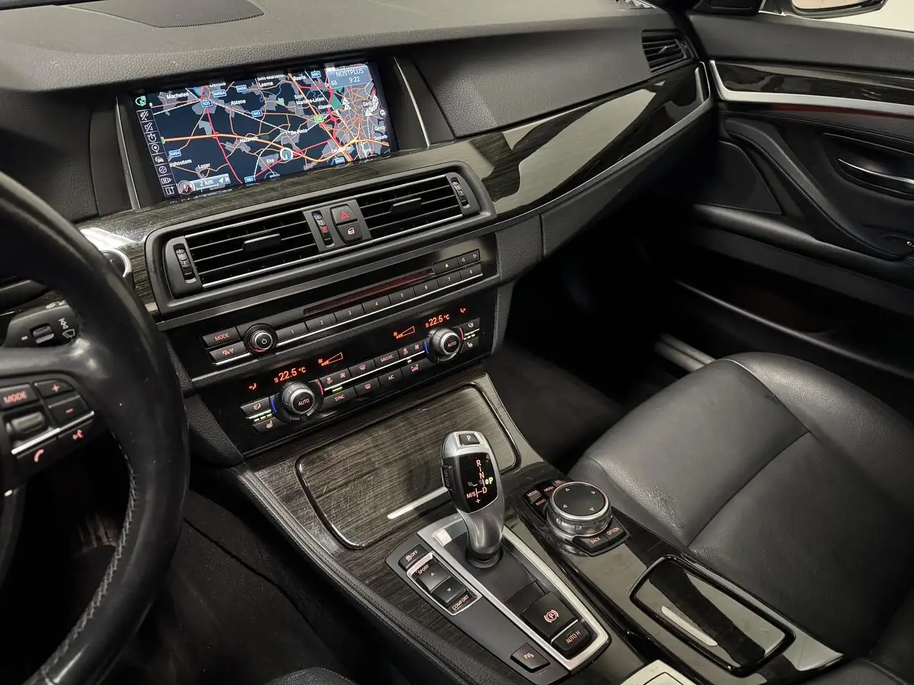 BMW 525 - 12