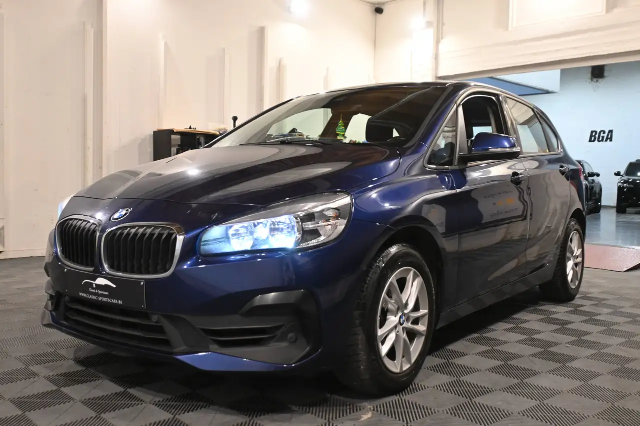 BMW 216 - 4