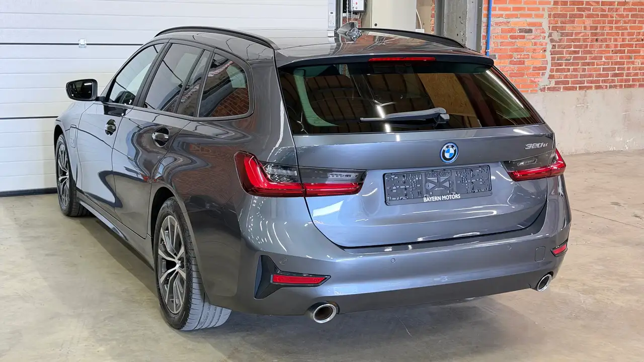 BMW 320 - 7