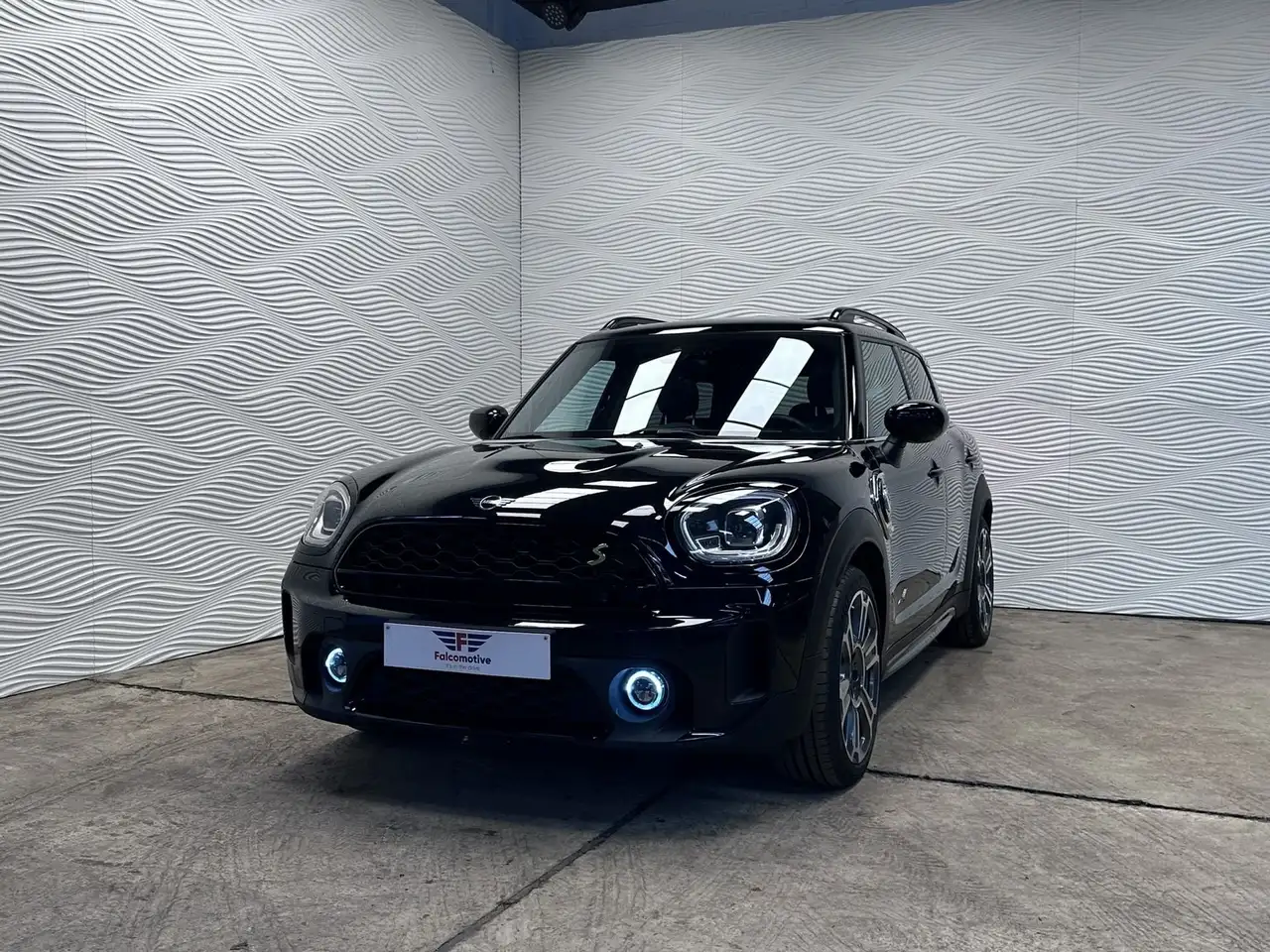 MINI Cooper SE Countryman - 4