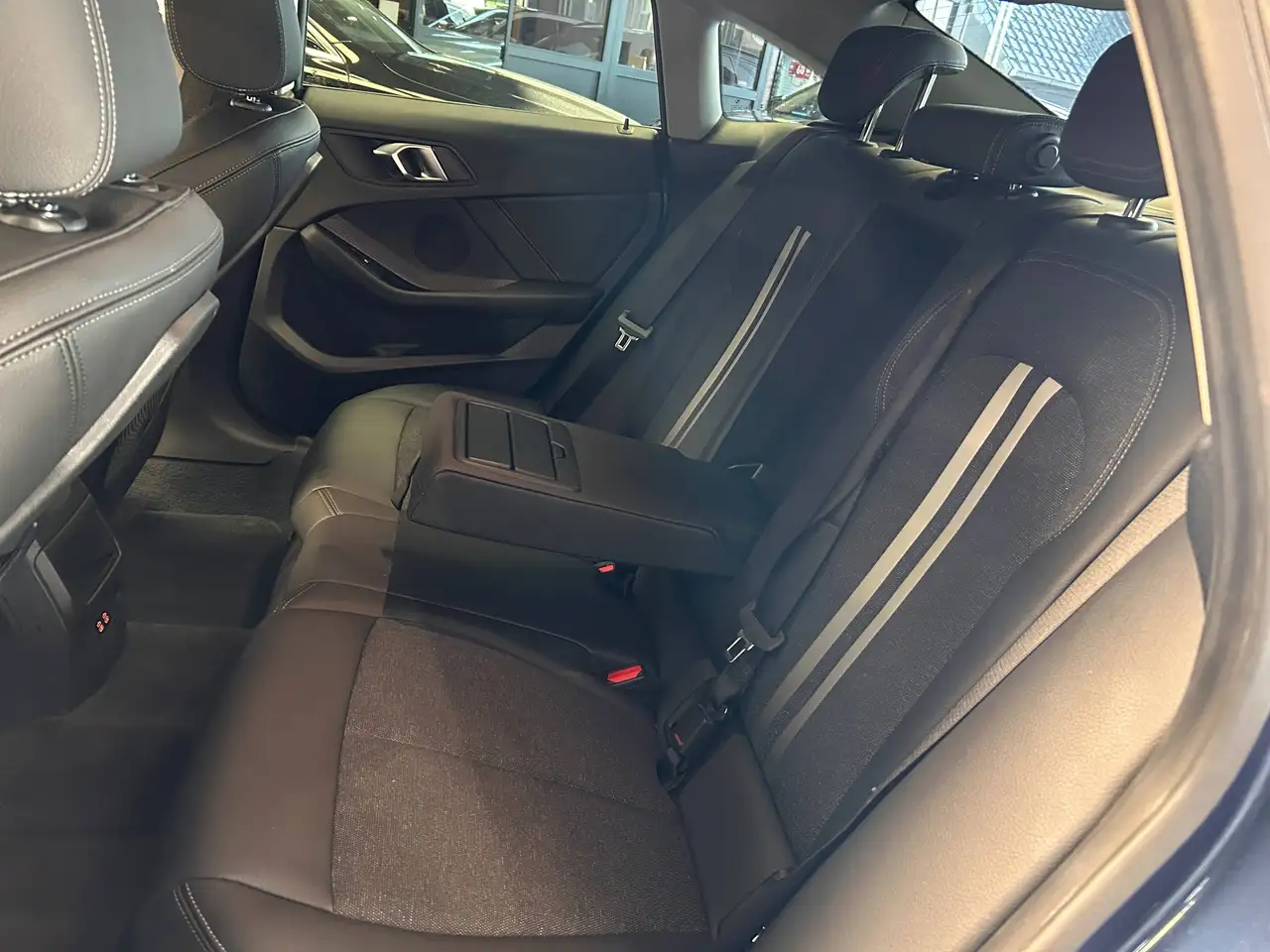 BMW 218 - 8