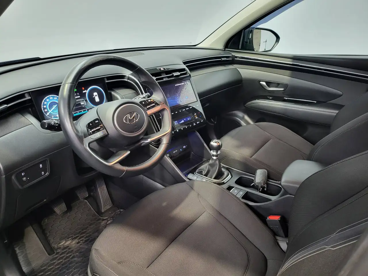 Hyundai TUCSON - 10