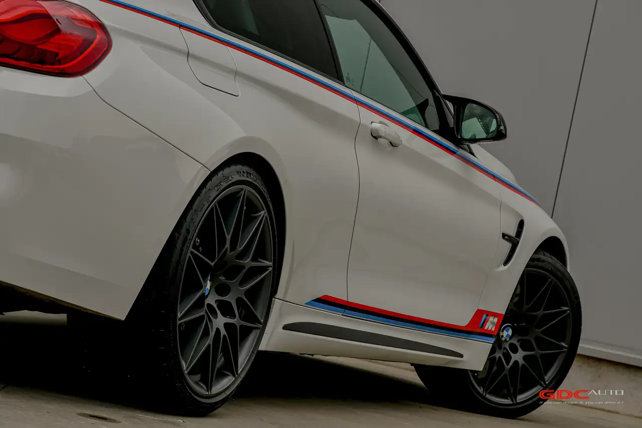 BMW M4 - 12