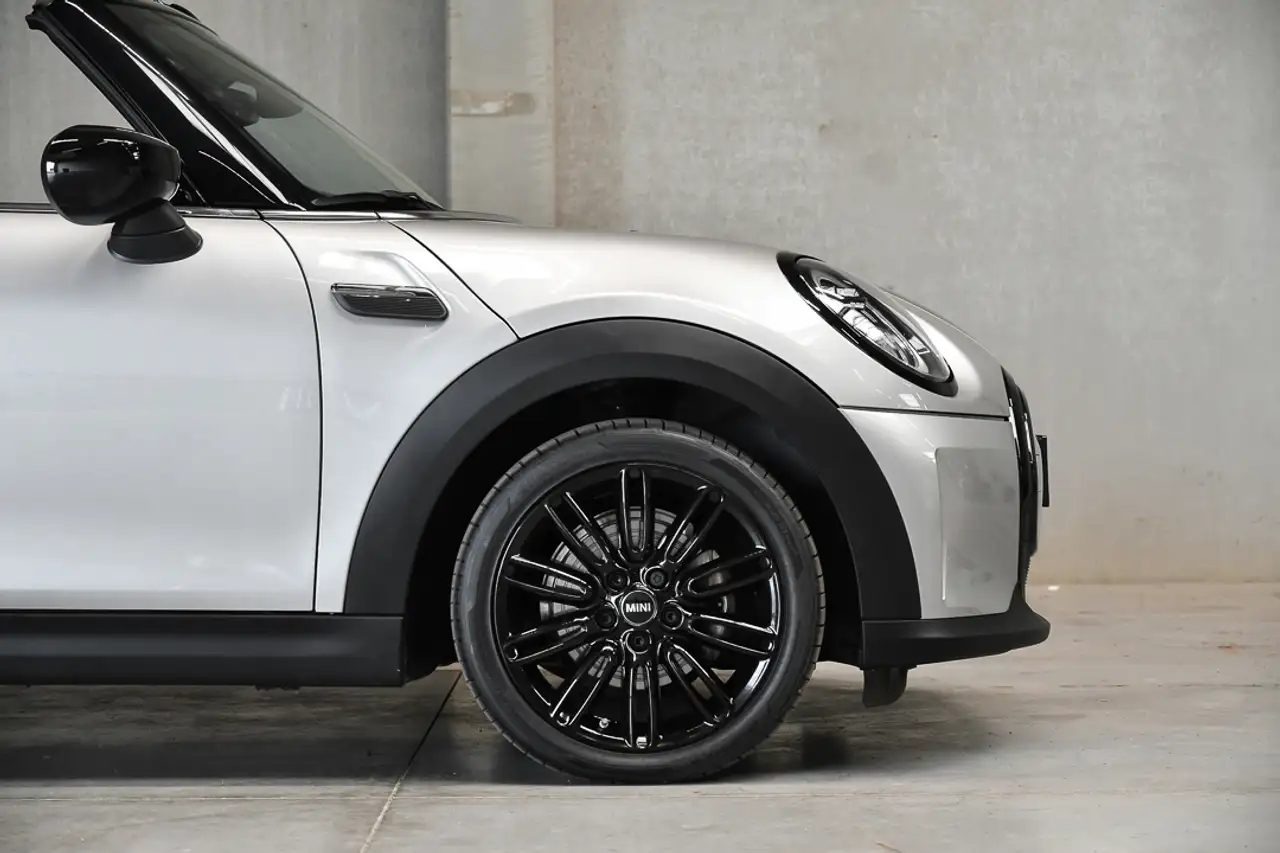 MINI Cooper Cabrio - 7