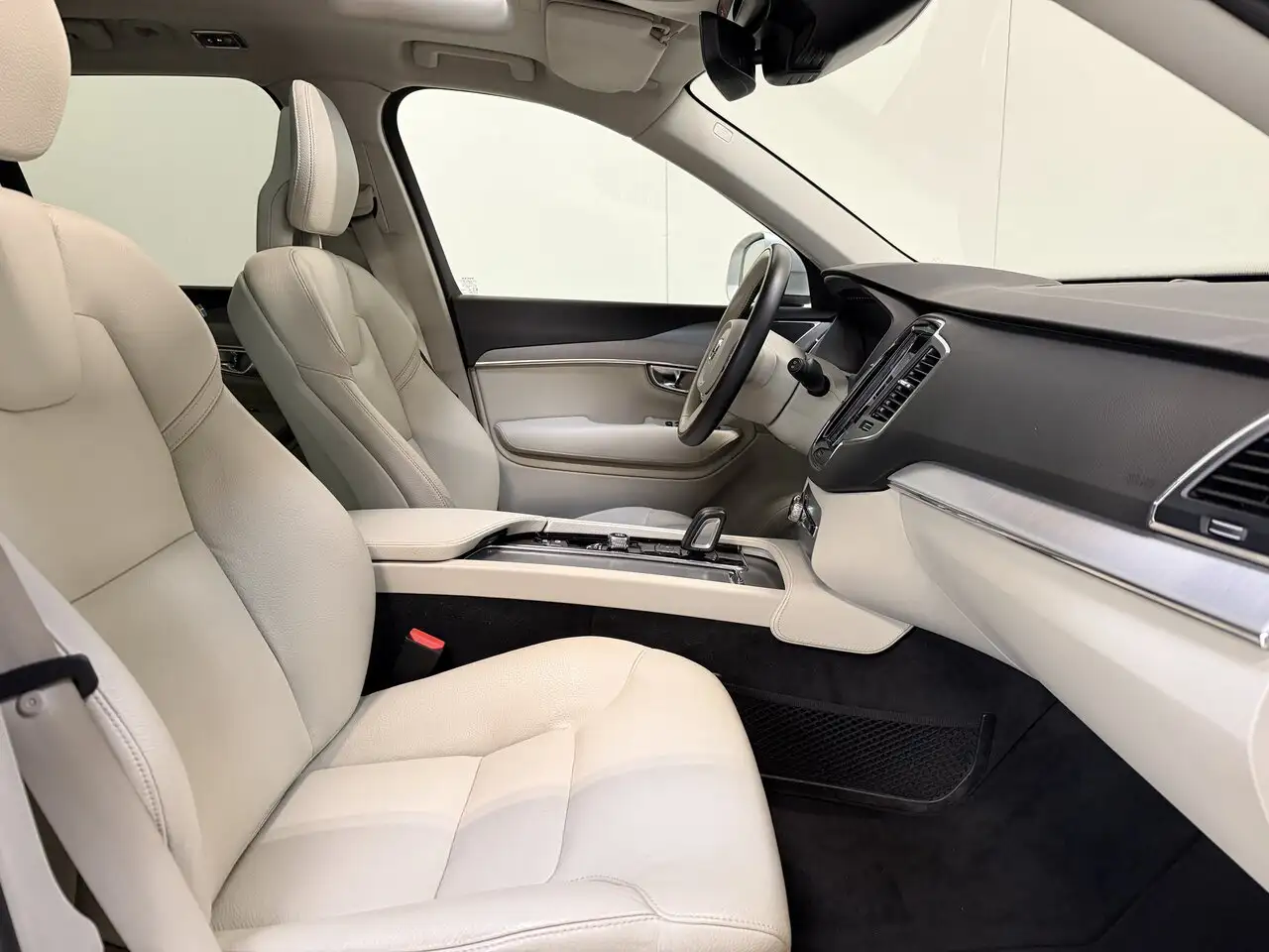 Volvo XC90 - 2