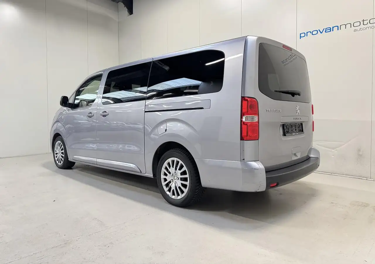 Peugeot Traveller - 6