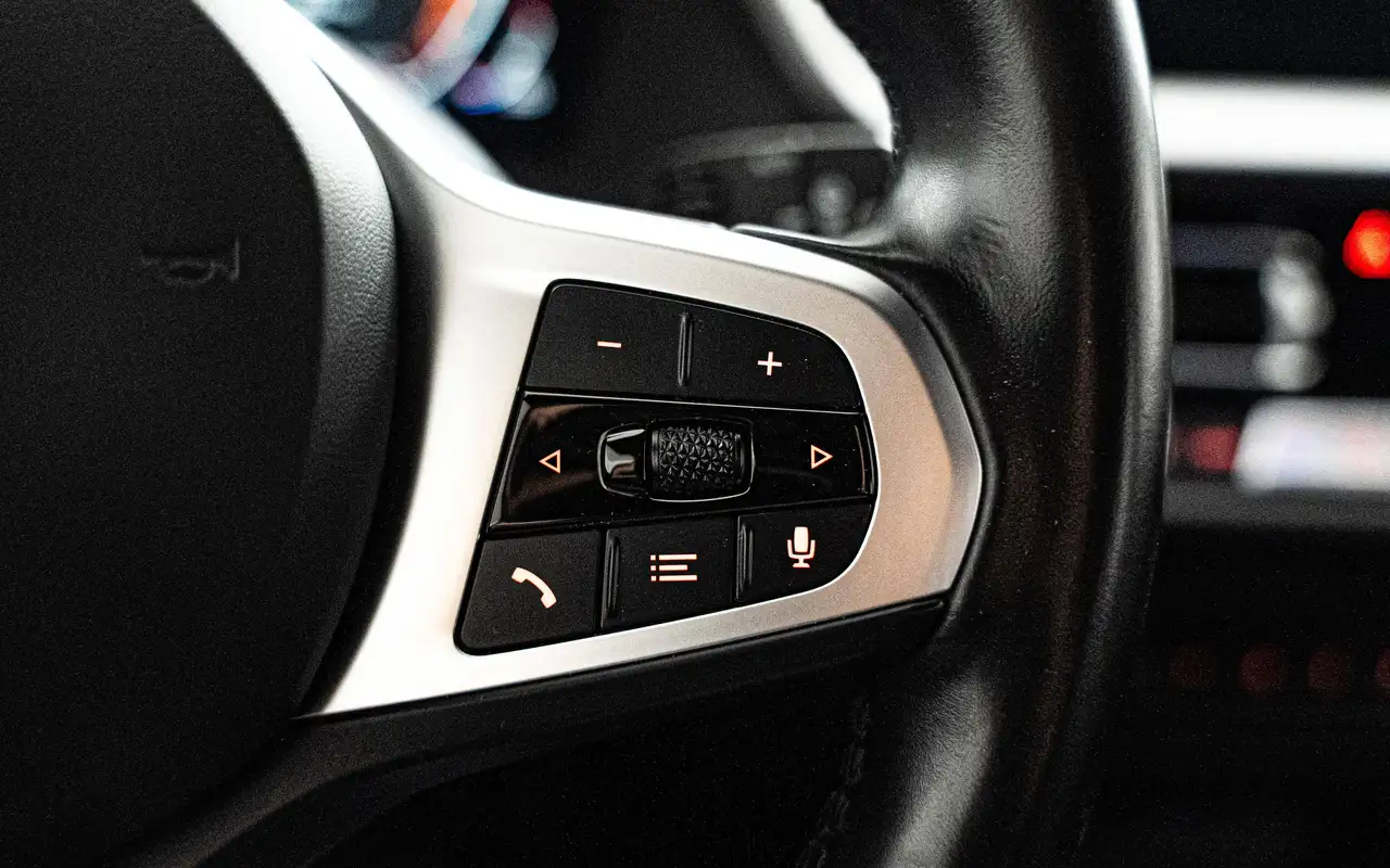 BMW 118 - 12