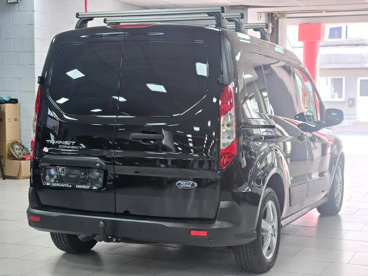 Ford Transit Connect - 2