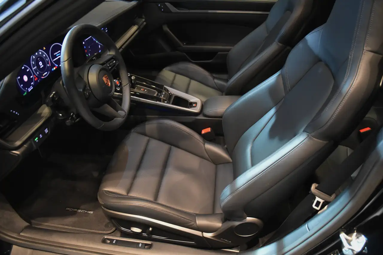 Porsche 911 - 8
