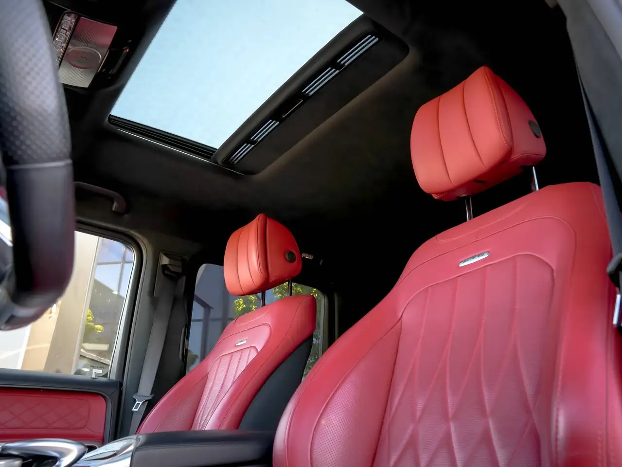 Mercedes-Benz G 63 AMG - 12