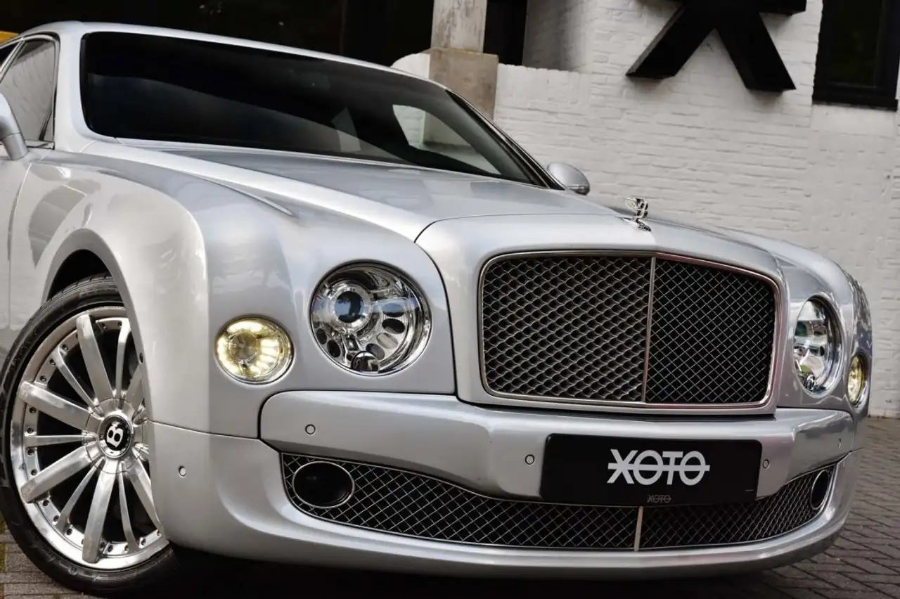 Bentley Mulsanne - 2