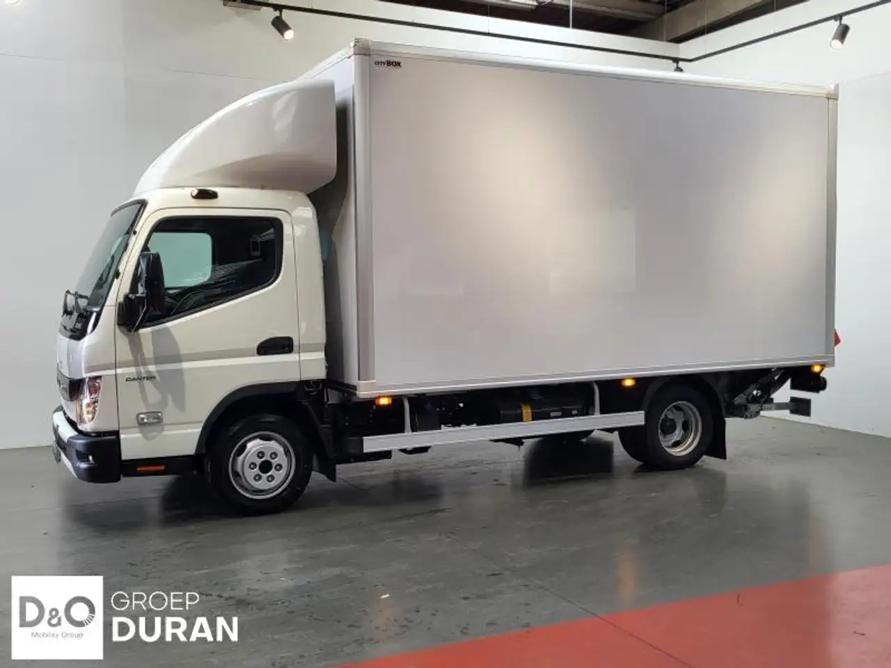 Mitsubishi Canter - 2