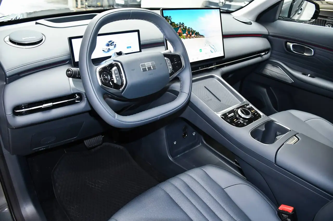 Geely Starray EM-i - 9