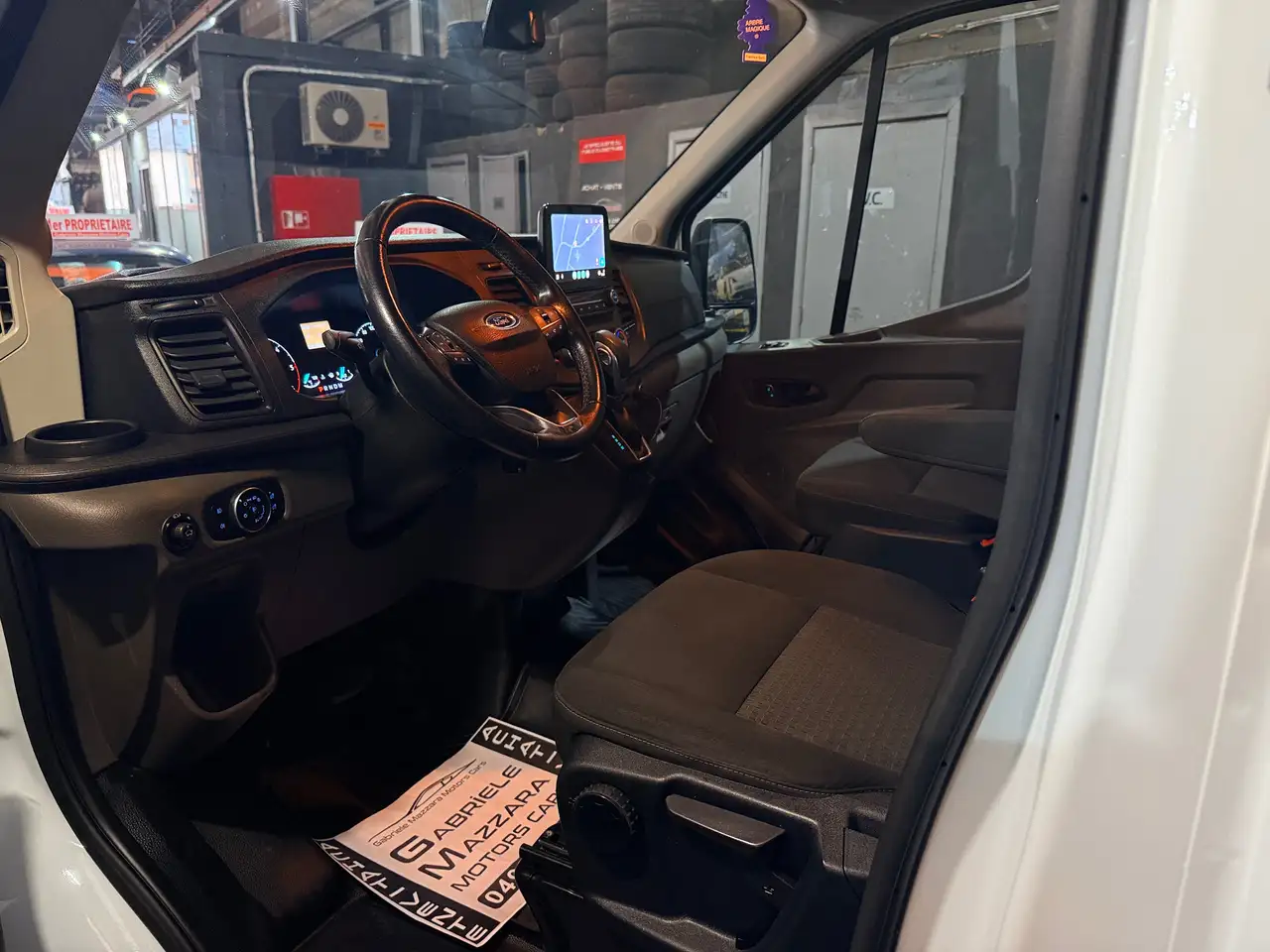 Ford Transit - 9