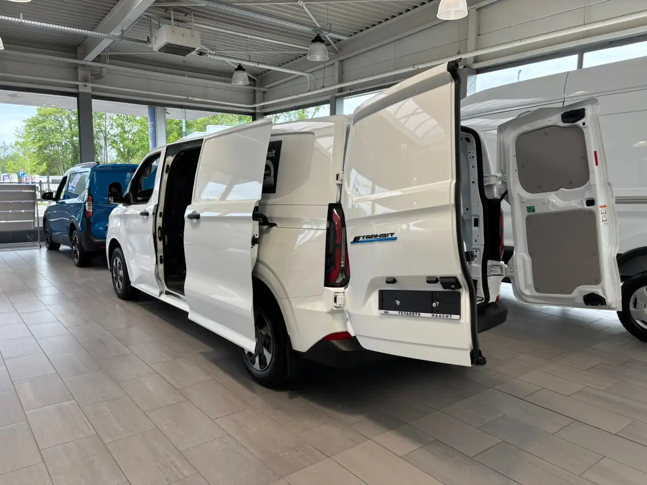 Ford Transit Custom - 8