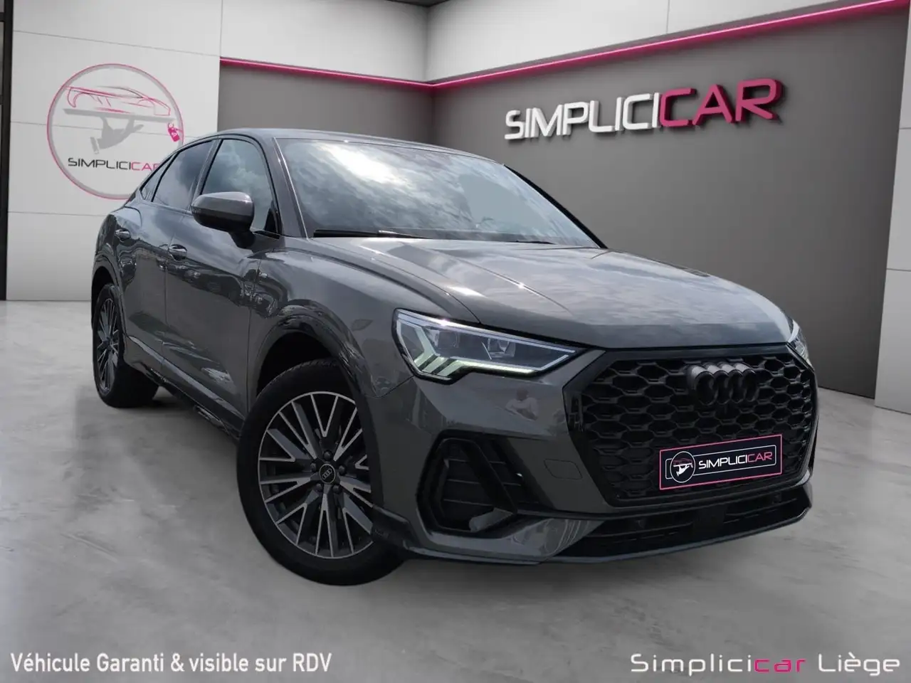 Audi Q3 - 1