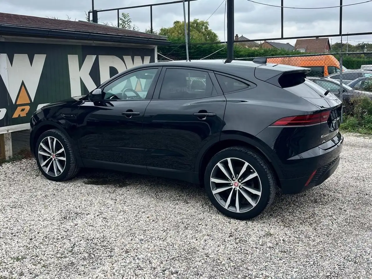 Jaguar E-Pace - 3