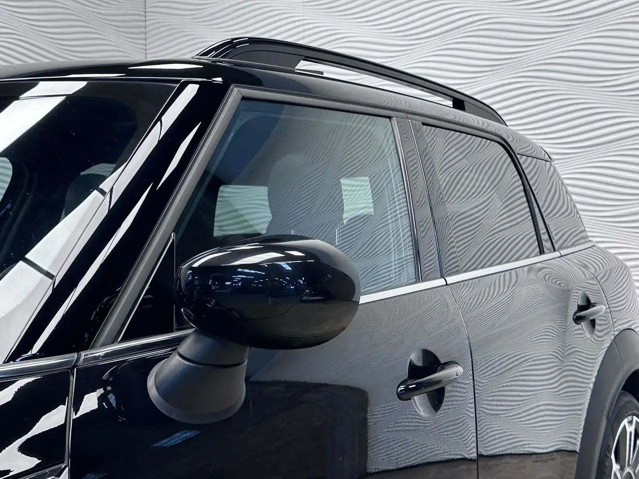 MINI Cooper SE Countryman - 8