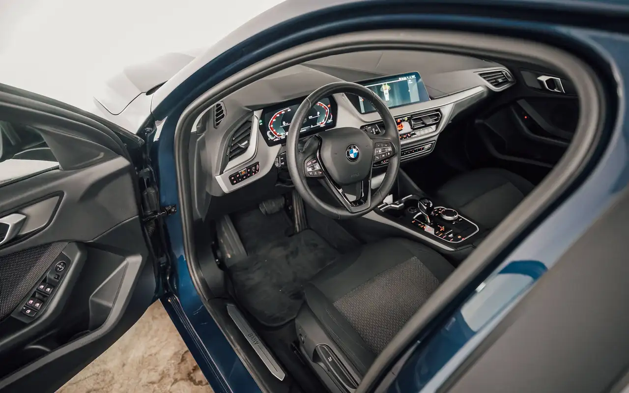 BMW 118 - 12