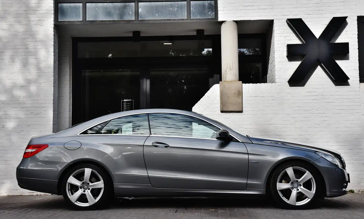 Mercedes-Benz E 220 - 3