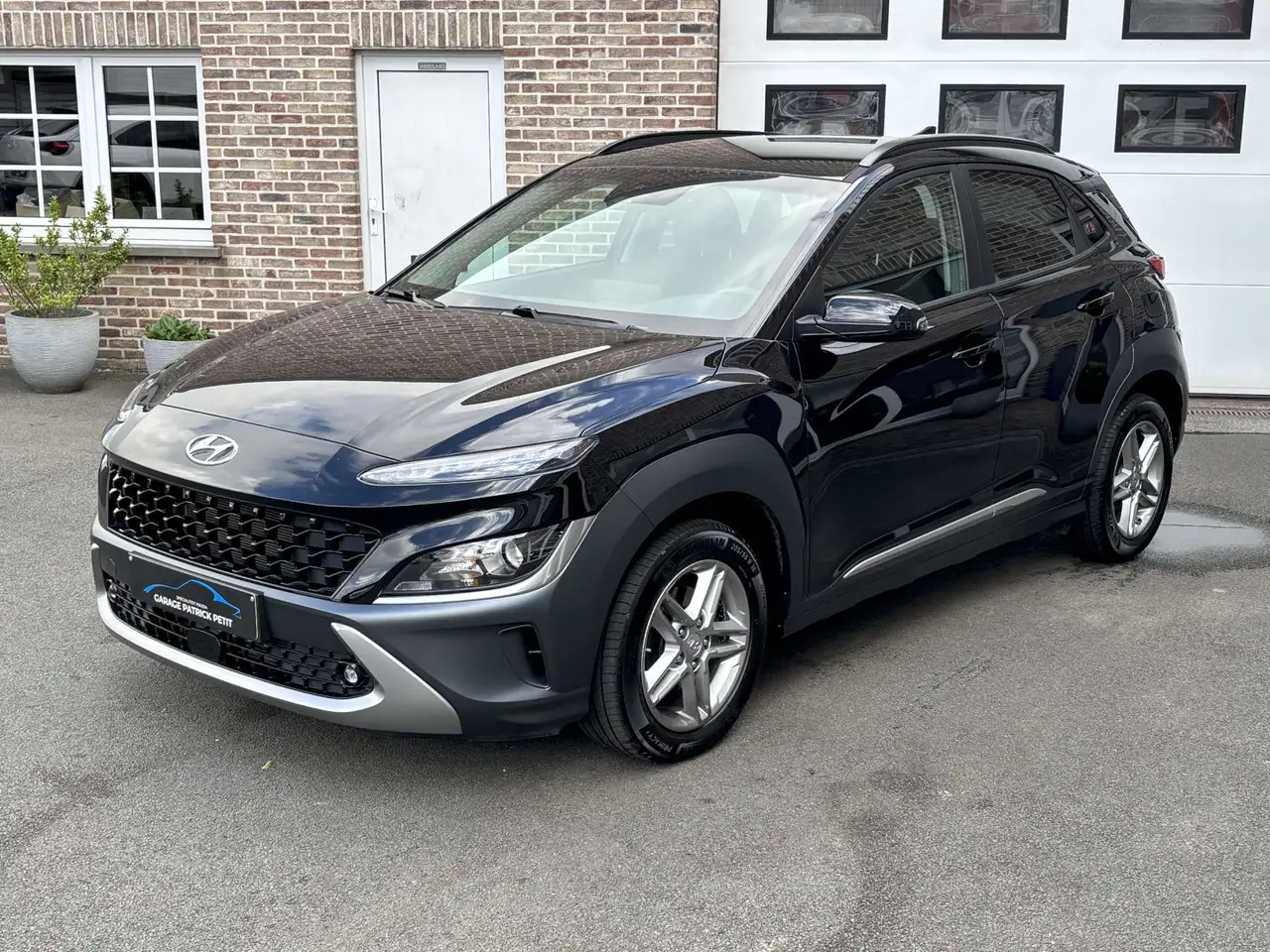 Hyundai KONA - 3