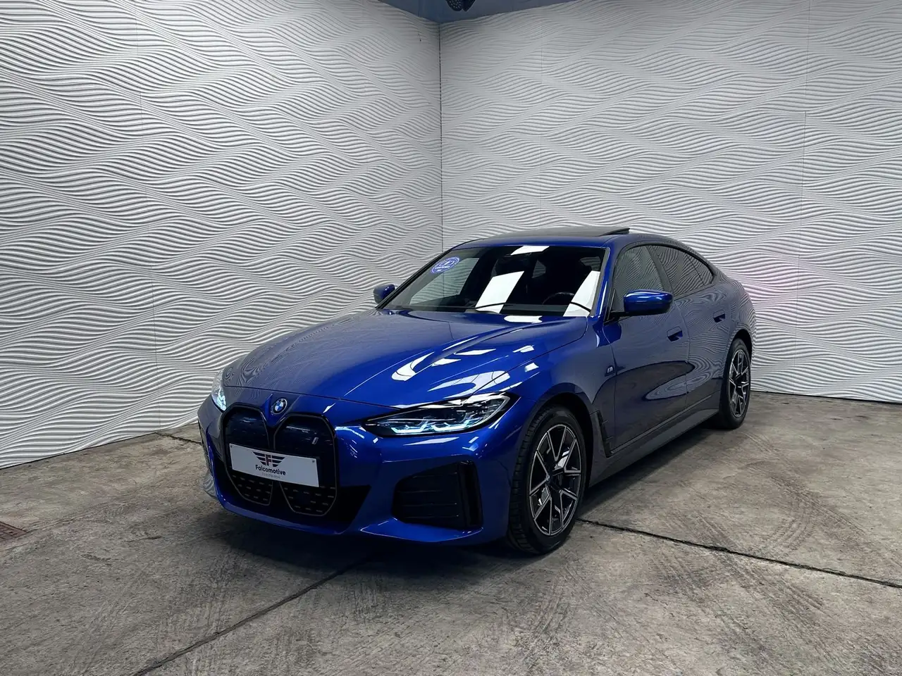 BMW i4 - 4