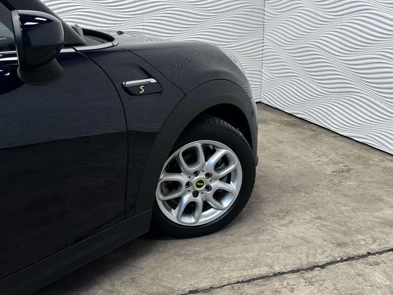 MINI Cooper SE Countryman - 11