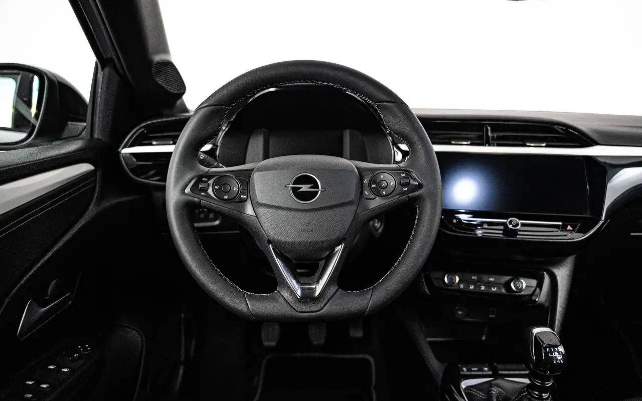 Opel Corsa - 11