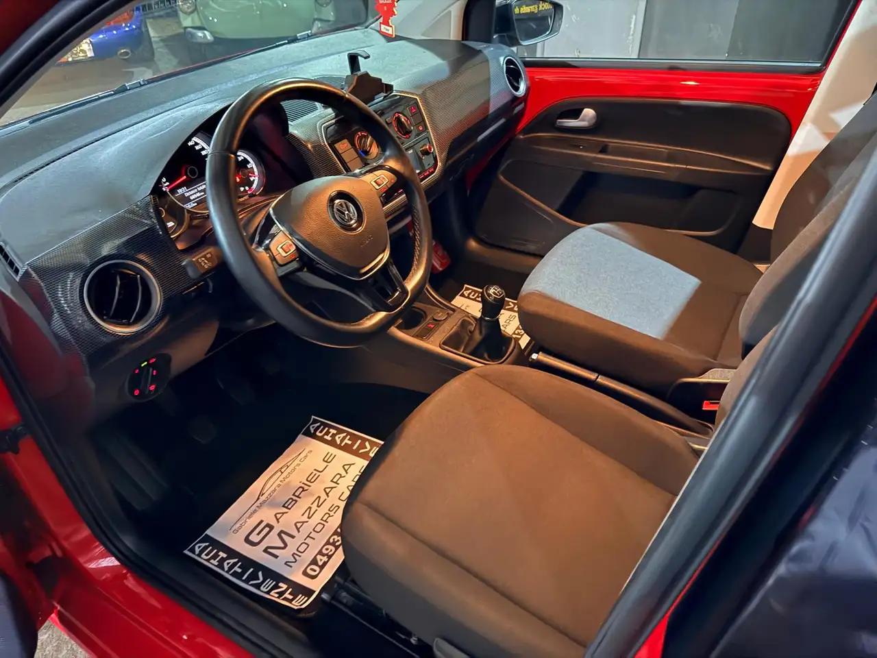 Volkswagen up! - 12