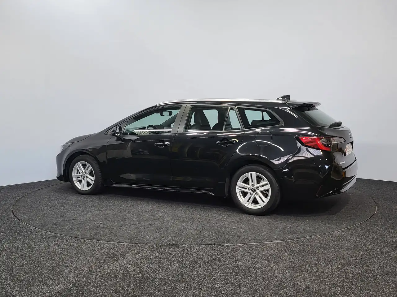 Toyota Corolla - 4