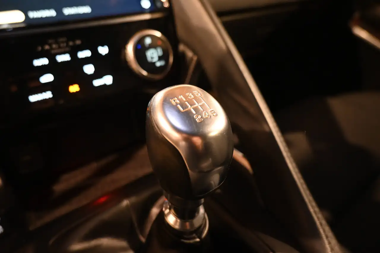 Jaguar E-Pace - 11