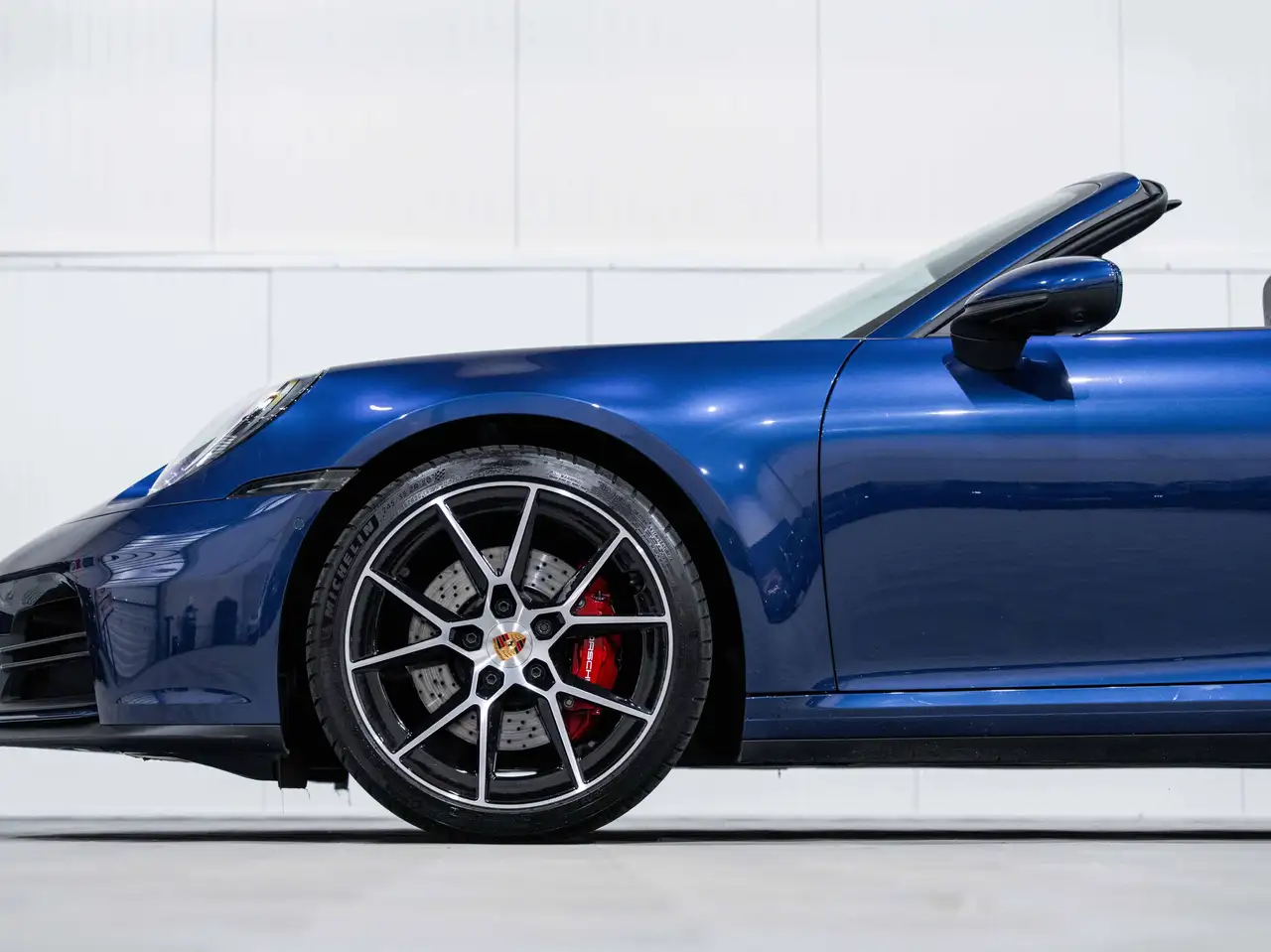Porsche 992 - 6