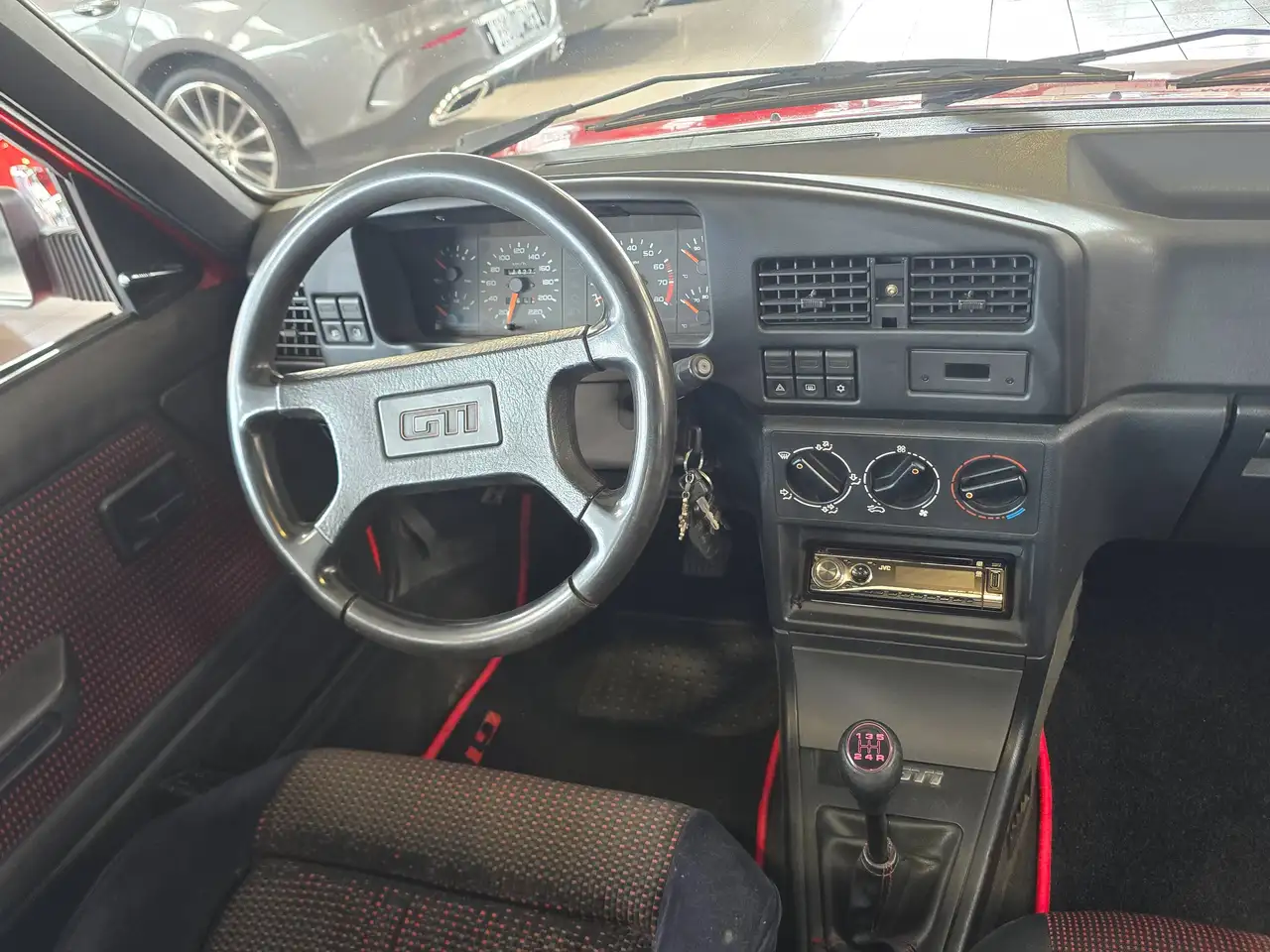 Peugeot 309 - 11