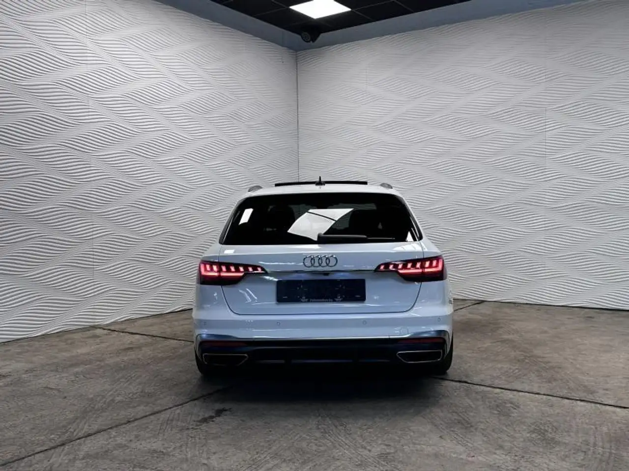 Audi A4 - 8