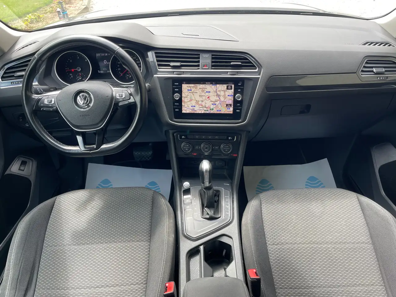 Volkswagen Tiguan Allspace - 8