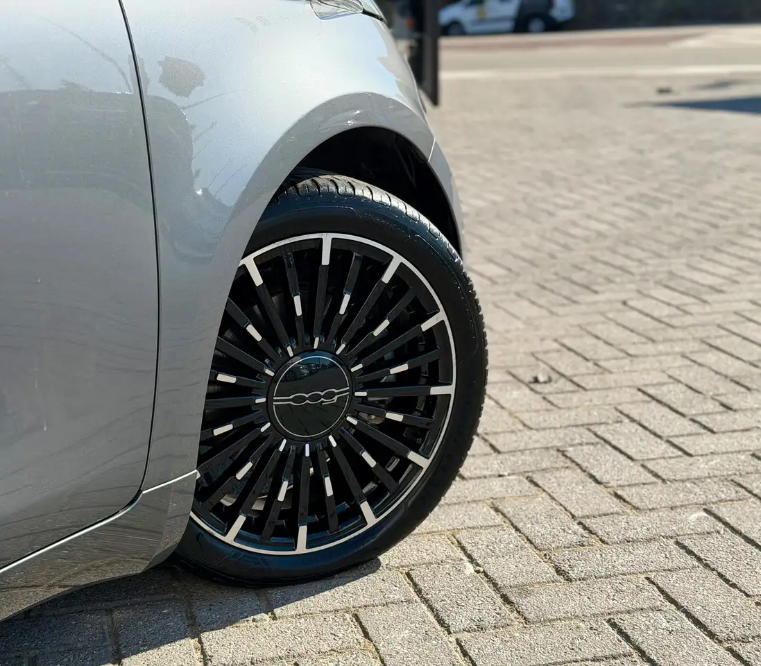 Fiat 500e - 11