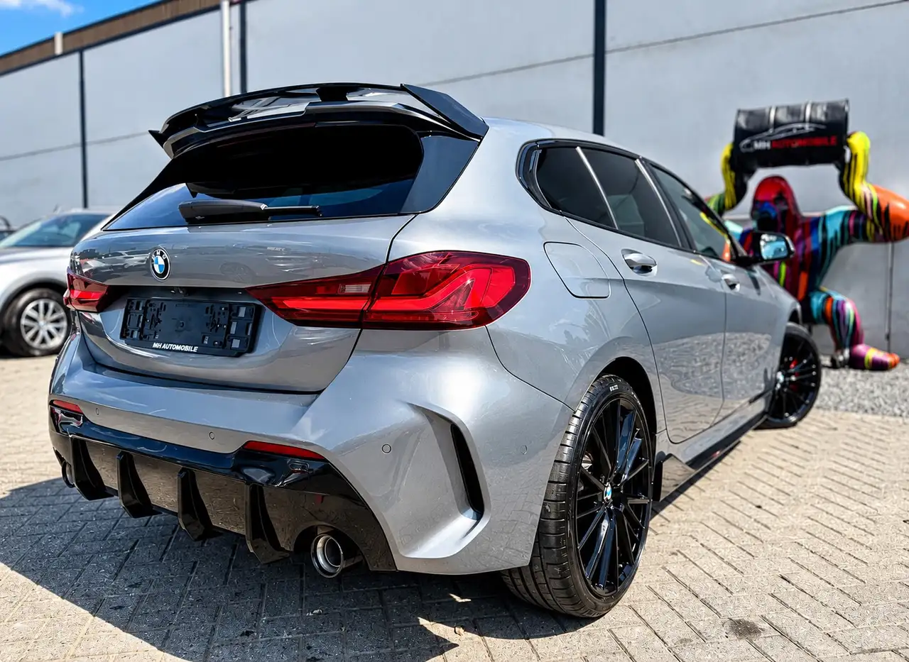 BMW 118 - 2