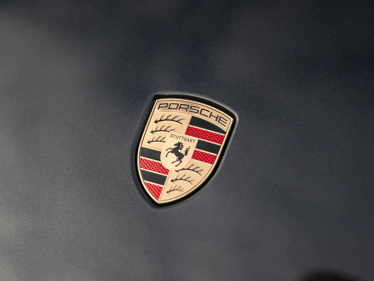 Porsche Taycan - 11
