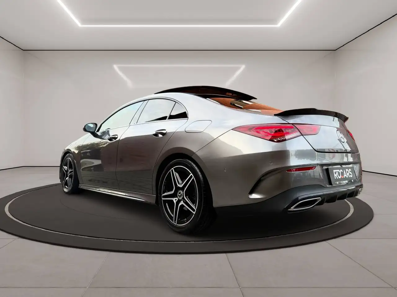 Mercedes-Benz CLA 180 - 11
