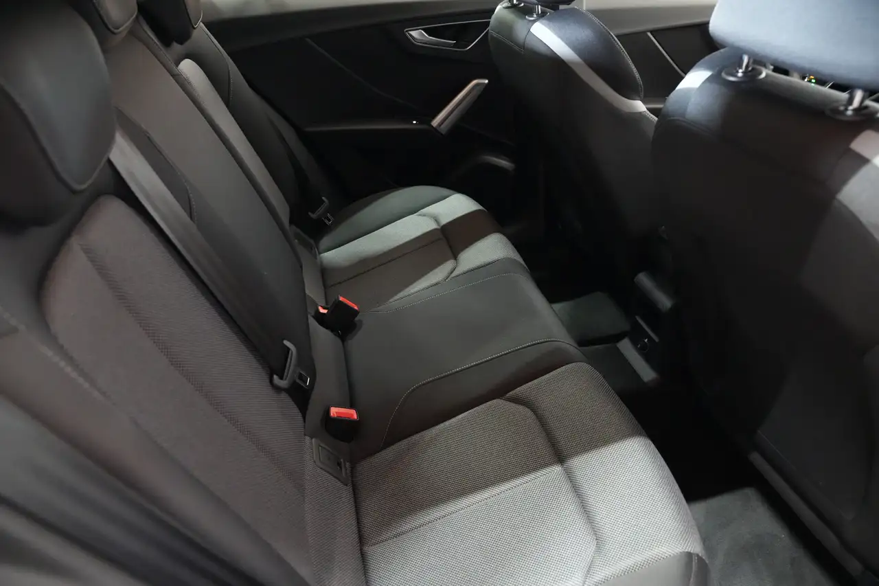 Audi Q2 - 10