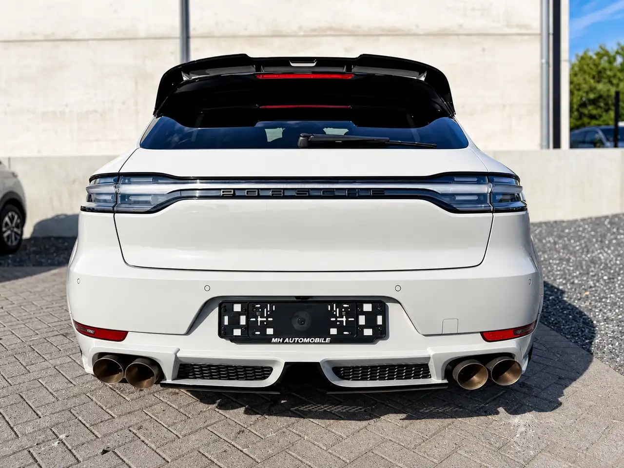 Porsche Macan - 5