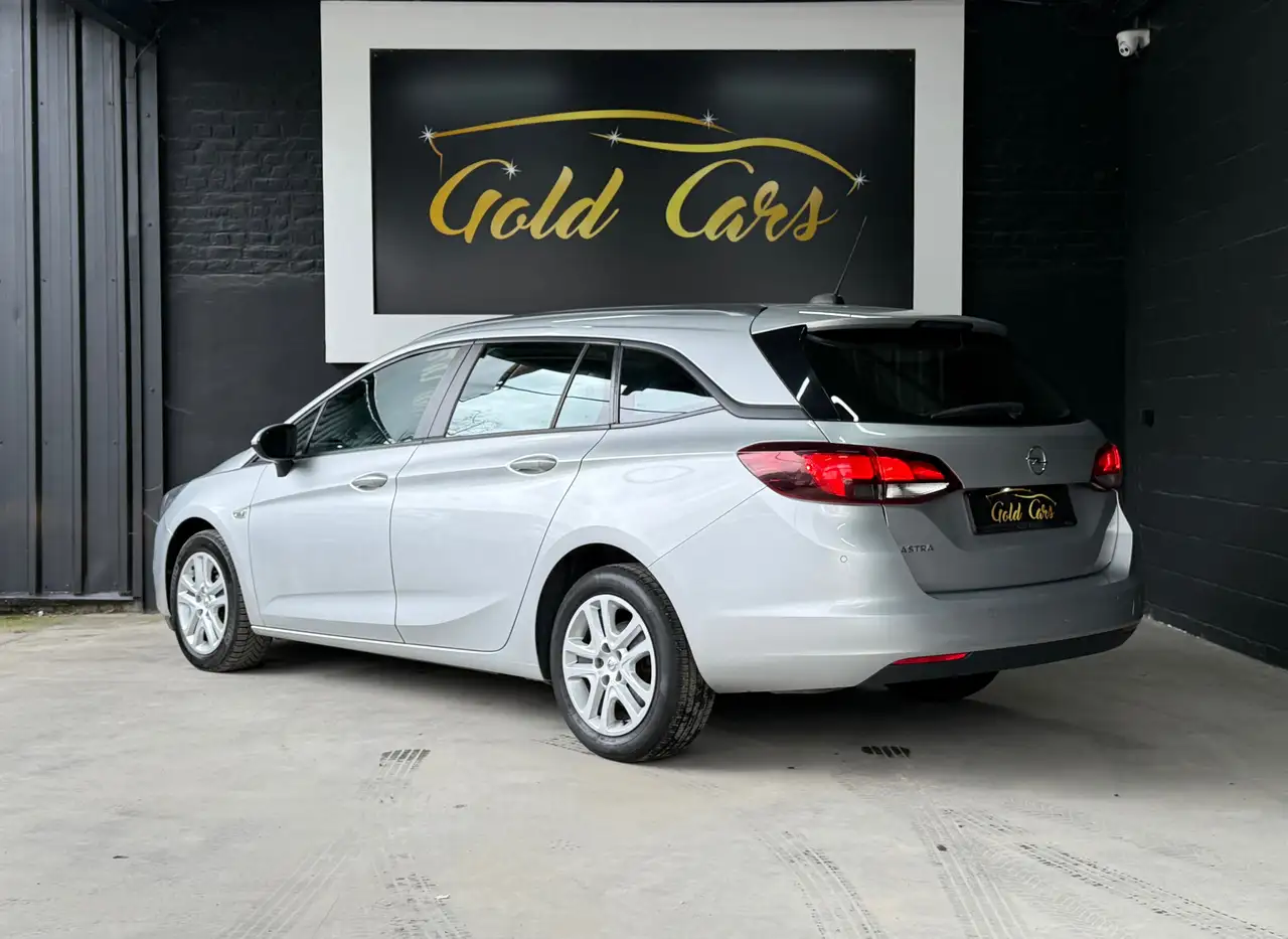 Opel Astra - 4