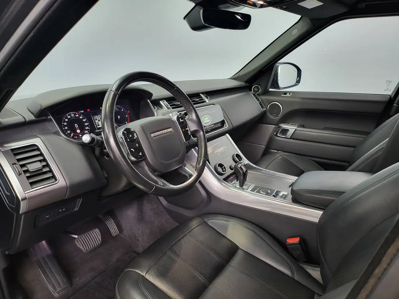 Land Rover Range Rover Sport - 11