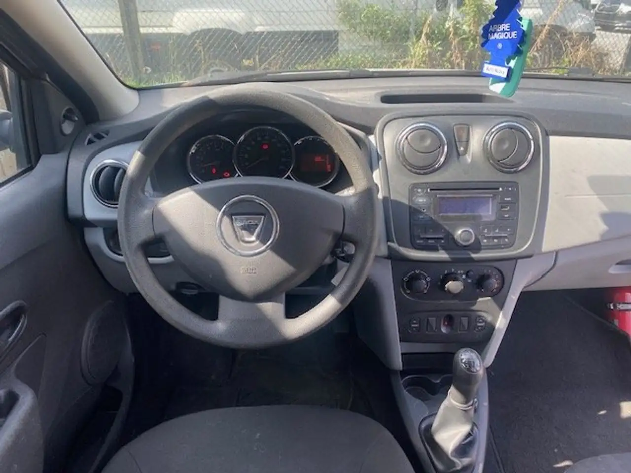 Dacia Sandero - 12