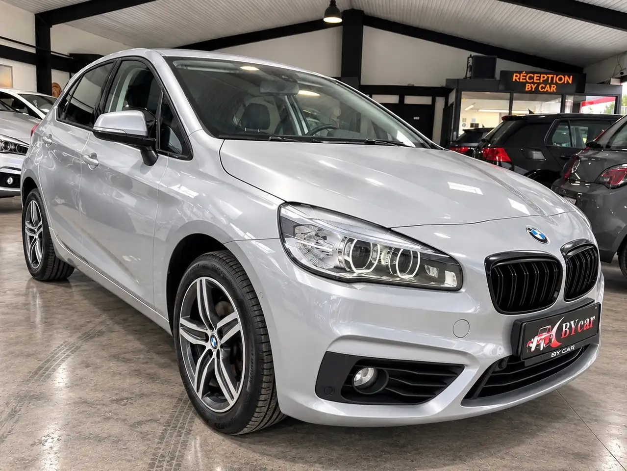 BMW 218 - 2