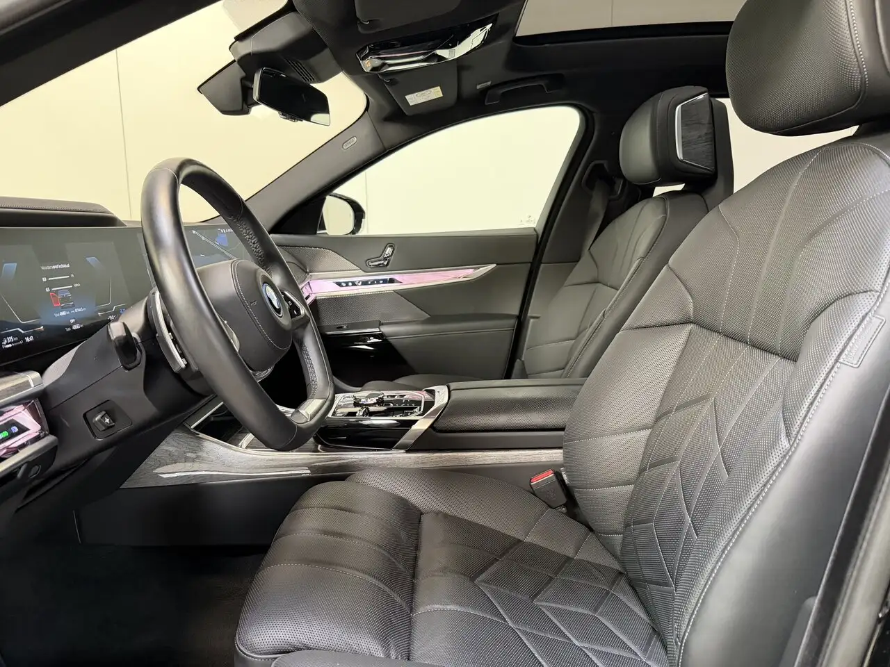 BMW 750 - 9